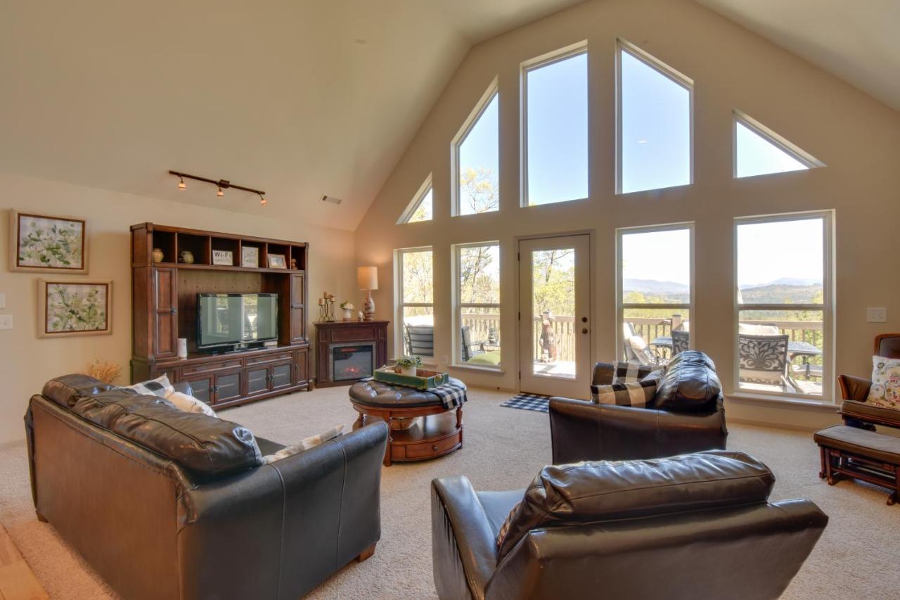 Lakemont Retreat Game Room, Hot Tub, And Mtn Views! Luaran gambar
