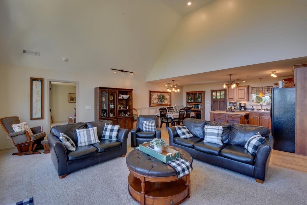 Lakemont Retreat Game Room, Hot Tub, And Mtn Views! Luaran gambar