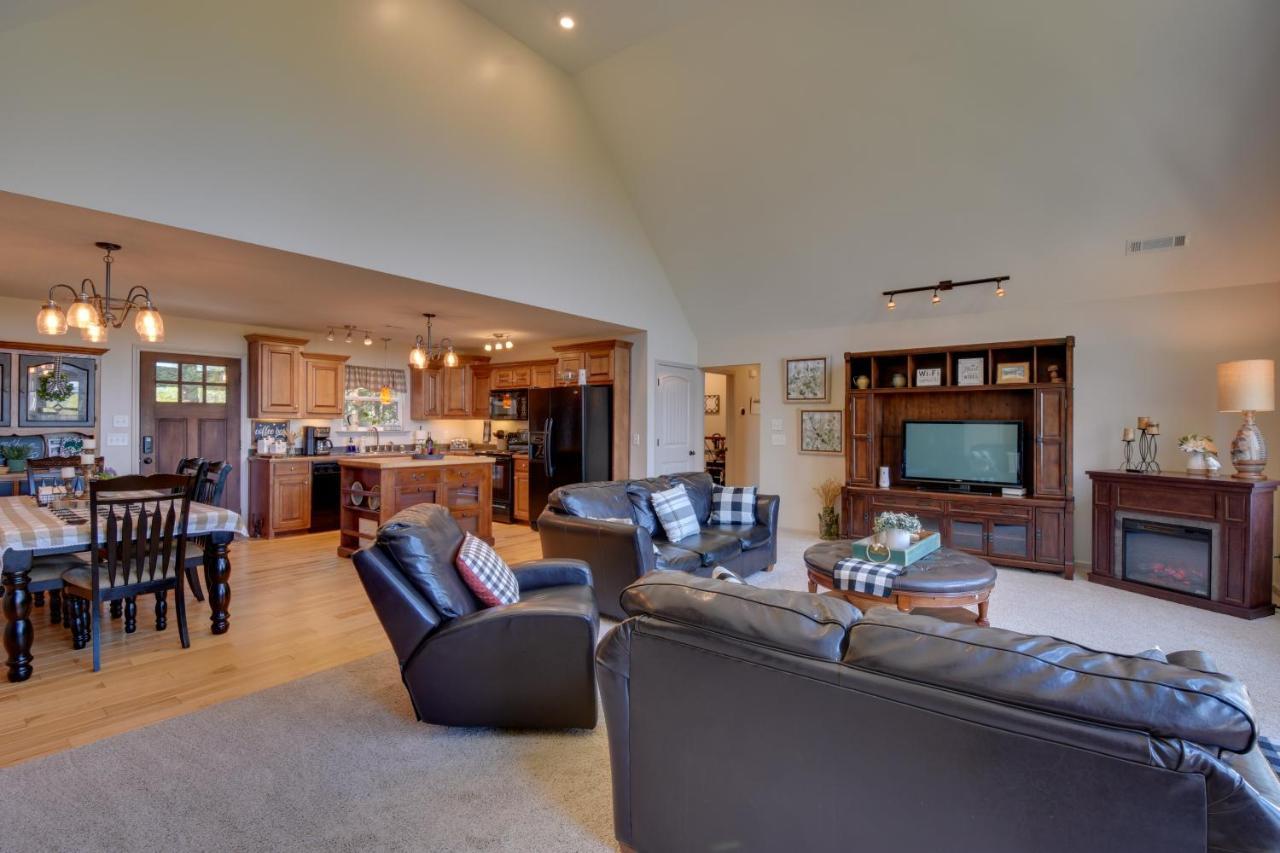 Lakemont Retreat Game Room, Hot Tub, And Mtn Views! Luaran gambar